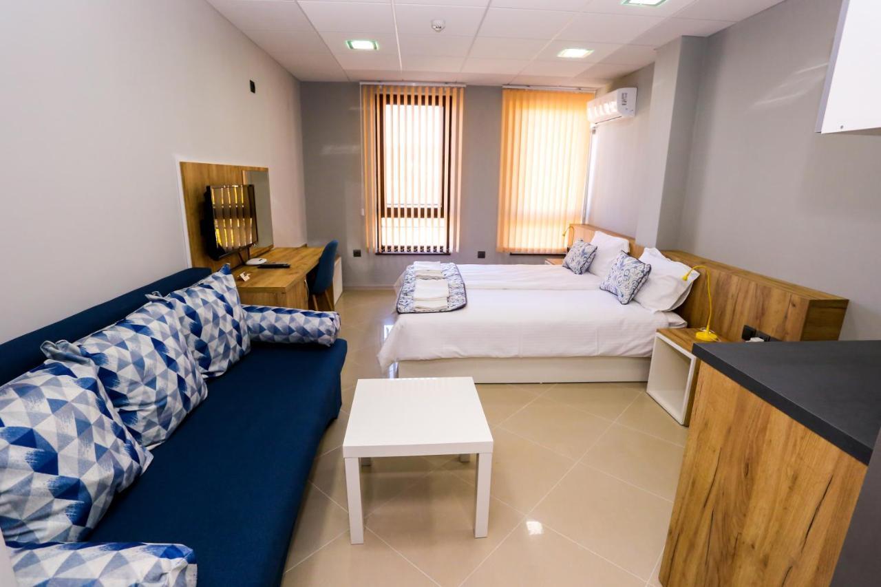 Hotel студия и за гости -жк пентагон