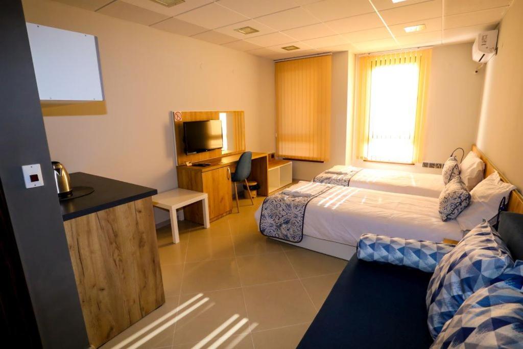 Hotel студия и за гости -жк пентагон